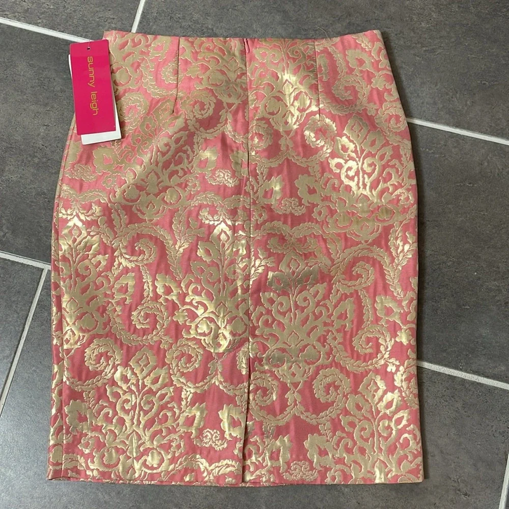 Sunny Leigh Pink and Gold Patterned Pencil/Straight Skirt size 2 - Picture 4 of 9